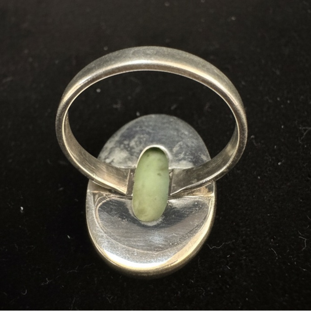 Sterling Silver Ring with genuine lemon chrysophrase stone - Picture 5 of 7